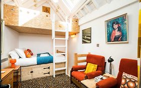 Cute House In Soho - Full Ac, Quiet And Unique!